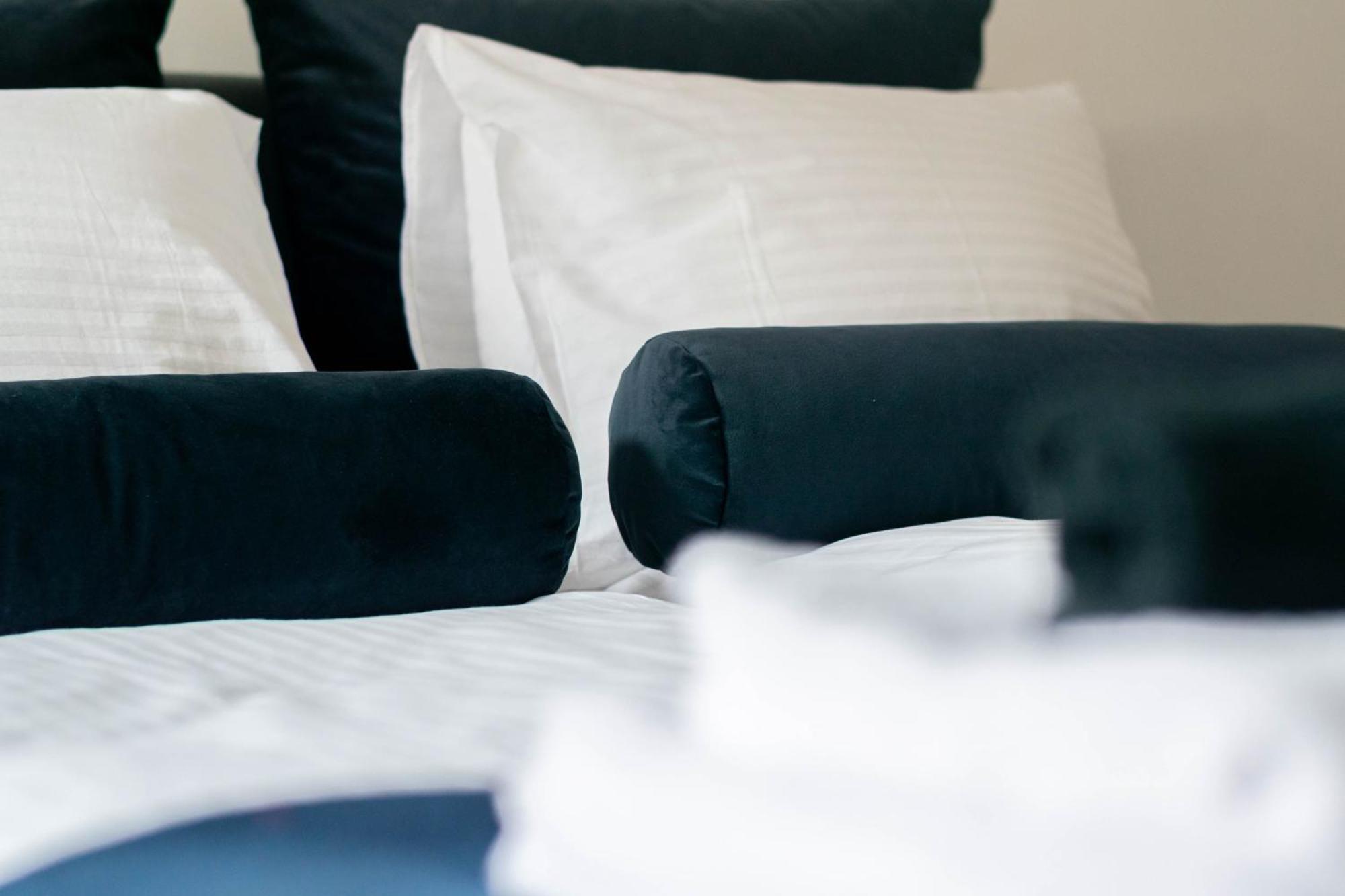 Appartamento Oasis Trzy Stawy - Free Parking - Self Check-In Katowice Esterno foto